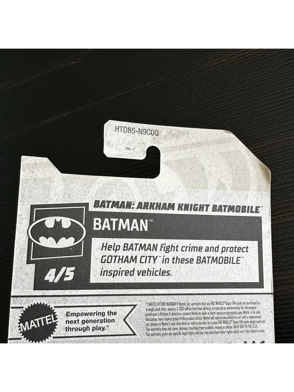 Hot Wheels Batman: Arkham Knight Batmobile 149/250 Batman 4/5